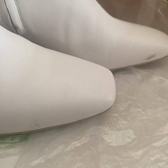 Imagine by Vince Camuto Quiana White Square toe Ankle boots in Size 7.5 MSRP$250 - Picture 3 of 15